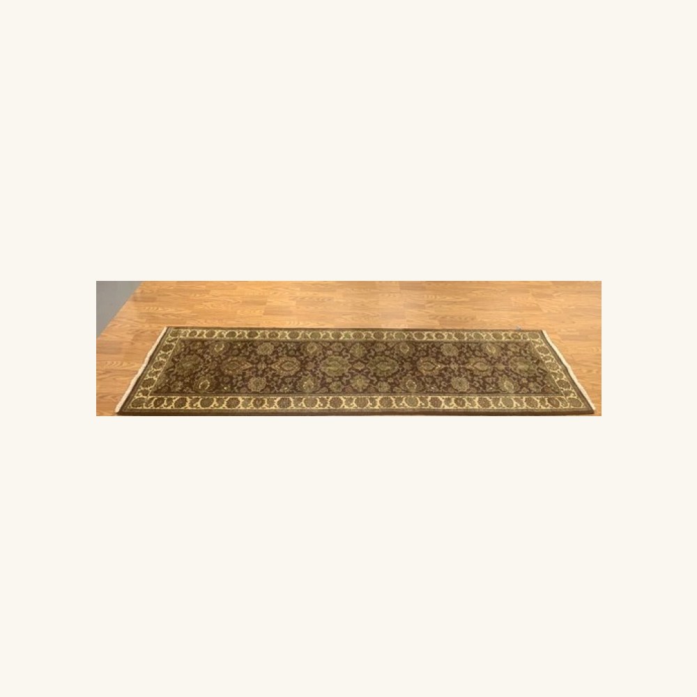 2.7 x 10 Runner Indo Agra Hand spawned 100% Wool Hand Knotted Vegetable Dye