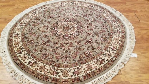 6 x 6 Round Light Green Wool & Silk Hand Knotted Area rug