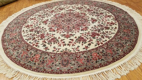 6 x 6 Round Ivory Wool & Silk Hand Knotted Area rug