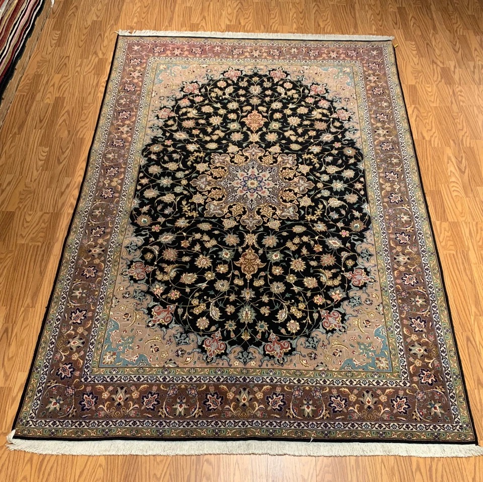 Multicolor Traditional Floral Area Rug Multicolor