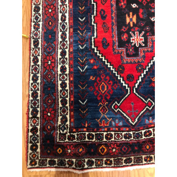 23498858-1737 Red
